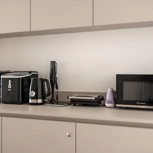 https://swanky-residence-premium-bright-modern.hotels-in-ljubljana.com